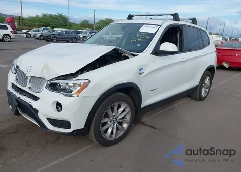 2015 BMW X3 xDrive28I z USA, uszkodzony, nr VIN 5UXWX9C58F0D55896